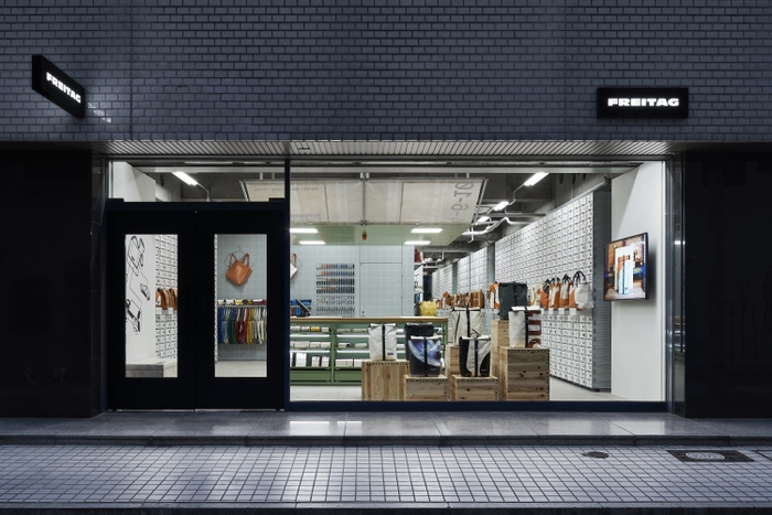 FREITAG_Store_Osaka 1