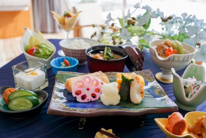 和の朝食(季節によりお料理内容は異なります)