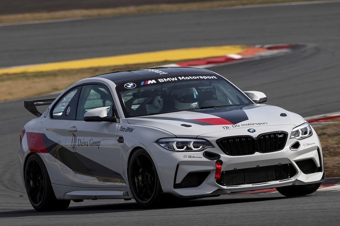 BMW M2 CS Racing