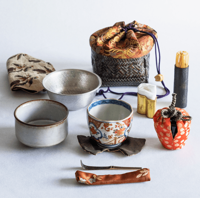 梅に鶯meetsデンマーク茶籠