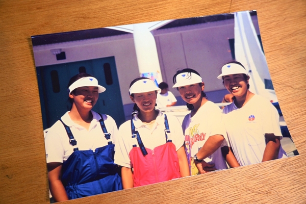 名城大学ヨット部での森さん（右から2番目）