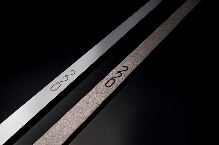 220mm ミラー・ブラスト