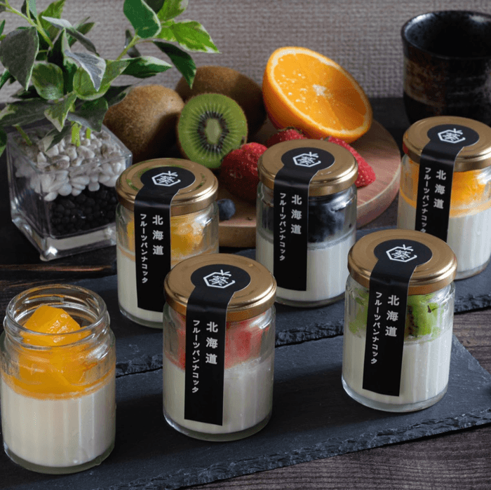 北海道フルーツパンナコッタ(各種680円)