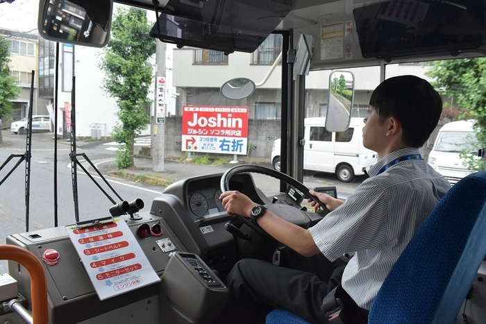 実車研修中の様子(蓮見運転士)