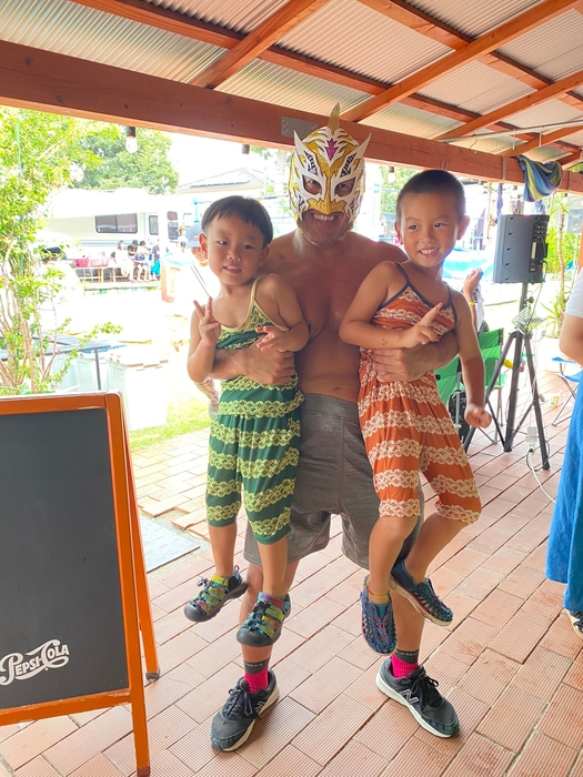 憧れのレスラーと夢の時間 子供達