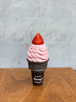 いちごストロベリーソフトクリーム