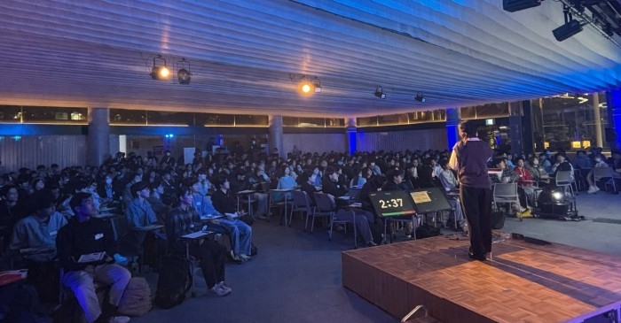 令和7年(2025年)4月に実施した説明会の様子