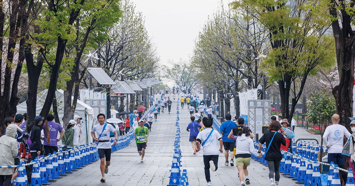 【HEALTHIER MAGAZINE（ヘルシアマガジン）】24時間年中無休フィットネスジム「エニタイムフィットネス」のウェブマガジン更新中！
＜ユニファイド・エールラン 雨の日に1000人が走った理由。＞