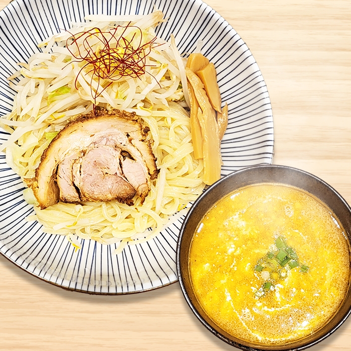 青森：味噌カレー牛乳つけ麺