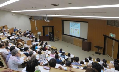 過去の医学部公開講座の様子