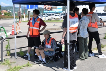 【名城大学】都市情報学部の森龍太助教のゼミ生が富山県氷見市の道の駅で観光調査