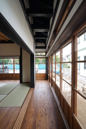 再生後の古民家内観2