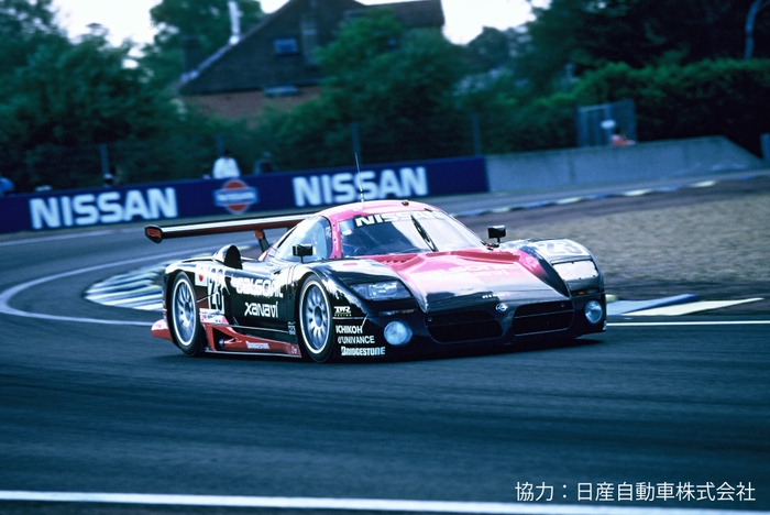 NISSAN R390 GT1