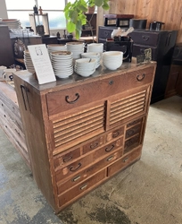 廃棄予定の家具を再生する 「家具アップサイクル及びリメイク事業」を本年12月から開始 ～環境配慮やサステナブル消費の意識の高まりに合わせて～