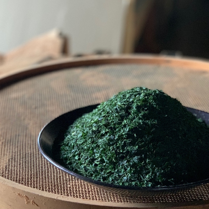 ブレンドされた碾茶