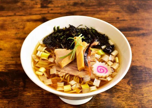 BARの顔を持つラーメン店!“普通のラーメン”なのに虜になる『麺処 しんすけ』の情報を駅近ドットコムで公開