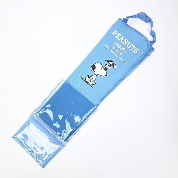 スヌーピーのカーグッズ