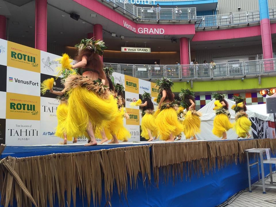 国内ダンサー約1,400名が出演！