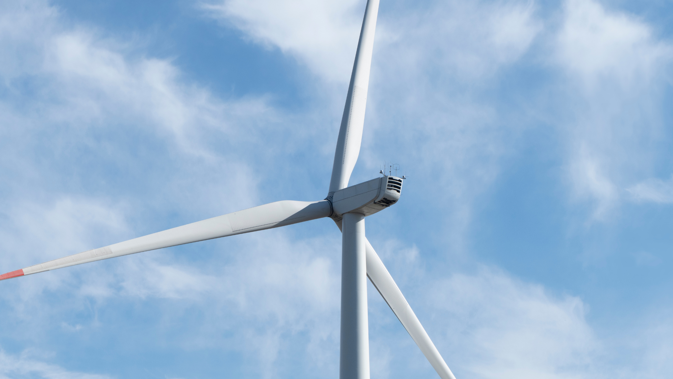 アジア太平洋地域の風力タービンロータブレード市場は、2027年までに12.0%の成長が見込まれる