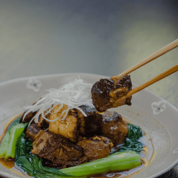 オリーブ夢豚の黒酢煮 1