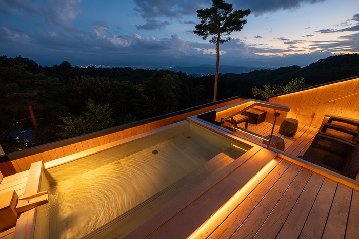 インフィニティ露天風呂「雲の助」