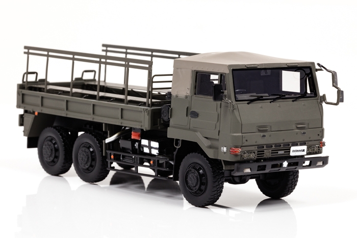 73式大型トラック 幌無:右前