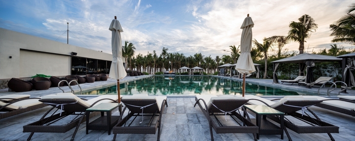 グランヴィリオオーシャンリゾート ダナン プール&バー