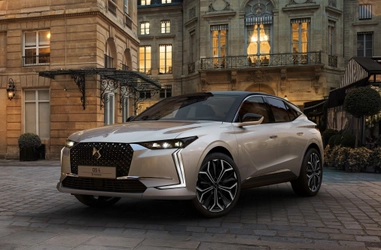 グッドイヤー、「EAGLE F1 ASYMMETRIC 5」が DS オートモビルのDS 4 E-TENSEに純正装着