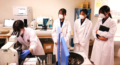 近大附属広島中学校福山校が市内の49事業所で体験学習を実施　中学3年生129名が多様な現場で職業観を深める