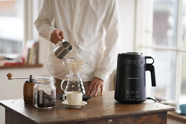 初心者でも家庭で気軽に生豆の焙煎を始められる 「コーヒー豆焙煎機 MR-F60A」を直販サイトで4/4に発売