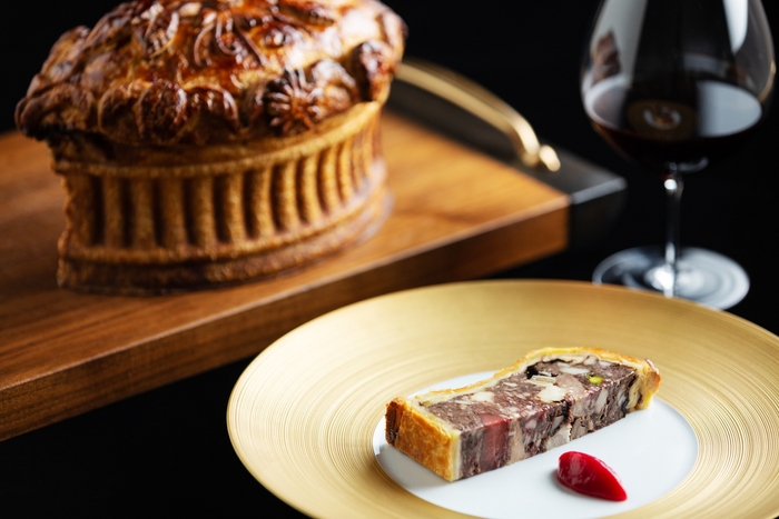 【ブレストンコート ユカワタン】王様のジビエ_パテ・ド・ロワ_ワインのマリアージュ_02