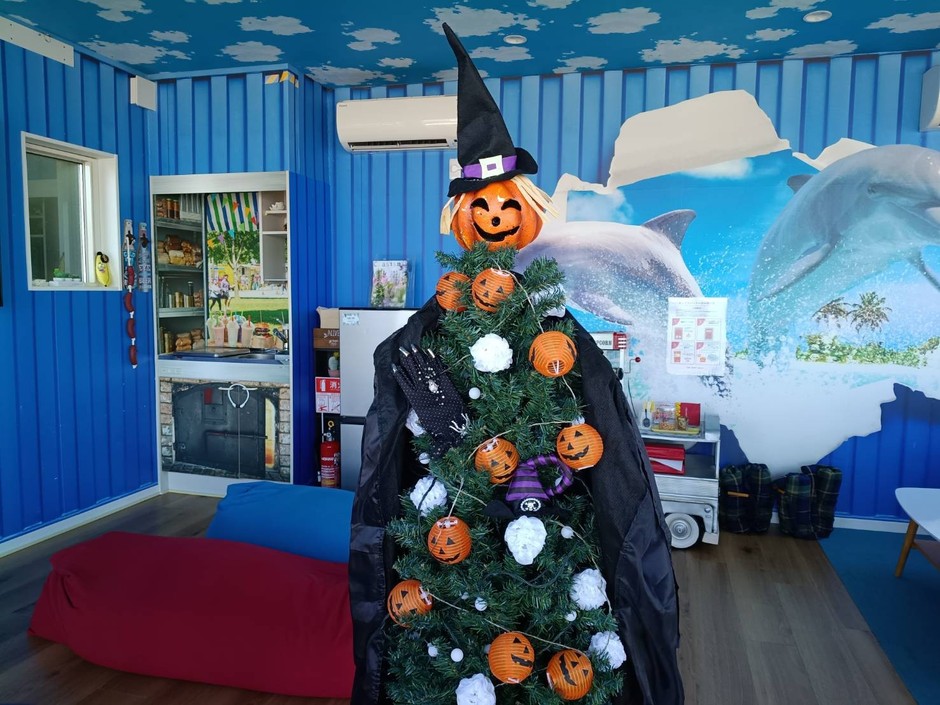 THE BOXY AWAJIのハロウィン装飾