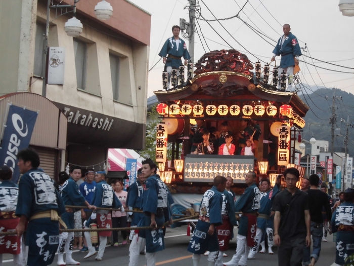 藤岡市で毎年行われている鬼石夏祭り