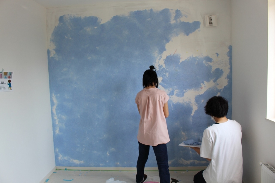 親子施工例：好きな色を選んで自由に塗る