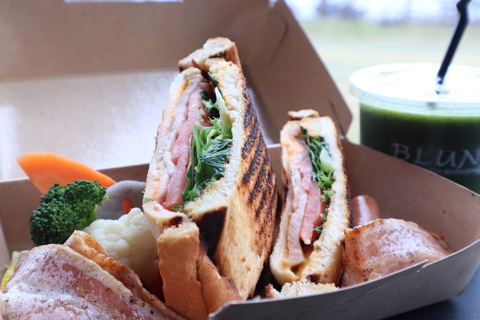 朝食(UNO HOTEL内レストランBLUNO)