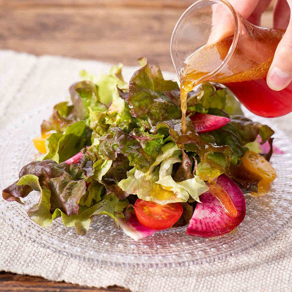 「飲む酢 ブルーベリー」のドレッシング