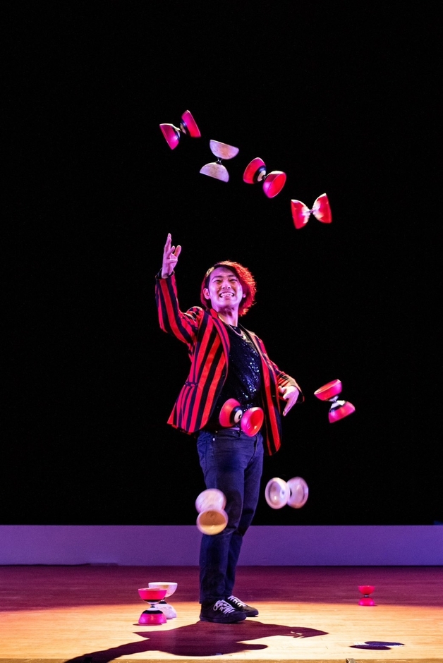 熱血大道芸人ドラマチックガマン