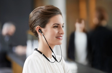 騒がしい環境でも集中力を高め、働き方改革をサポートする インイヤータイプイヤホン「Jabra Evolve 75e」 価格決定のお知らせ