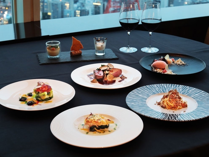 XEX ATAGO GREEN HILLS/Salvatore Cuomo Bros. クリスマスコース