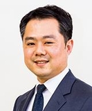 経営学部経営学科　講師　辺成祐（びょんそんう）