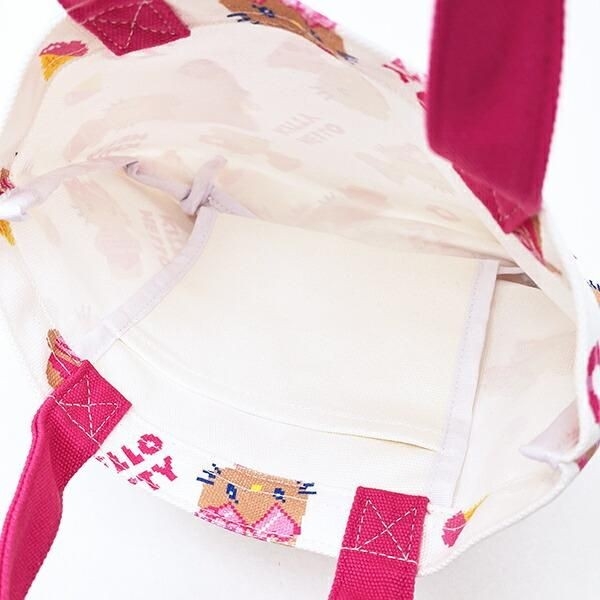 キティのバッグ