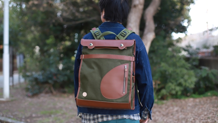 ヘルメットリュック