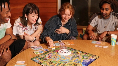 意外と英語版の人生ゲームは難しかった