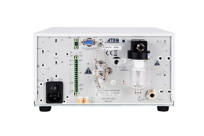 F620 外観 <背面>