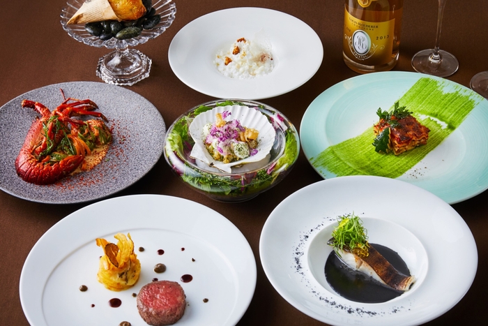 XEX WEST/Salvatore Cuomo Bros./The BAR