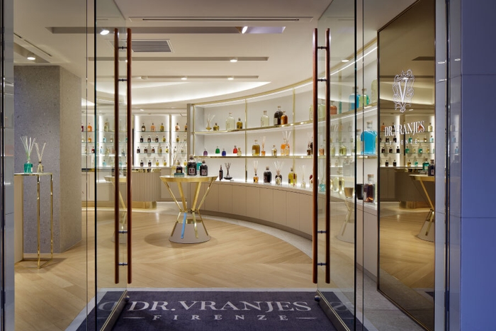 Dr. Vranjes Tokyo〈代官山直営店〉