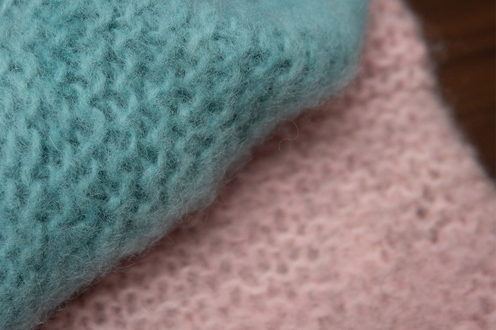 フィンシープ羊毛100％の手編みスヌード