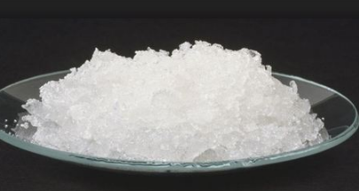 図.硫酸ナトリウムの製品画像