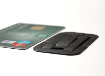 わずか1mm・1g！超極薄スマホリング＆スタンド『goBelt』　 Amazonで一般販売開始・初日でいきなりのベストセラー1位！ ～ワイヤレス充電、おサイフケータイも問題なし～