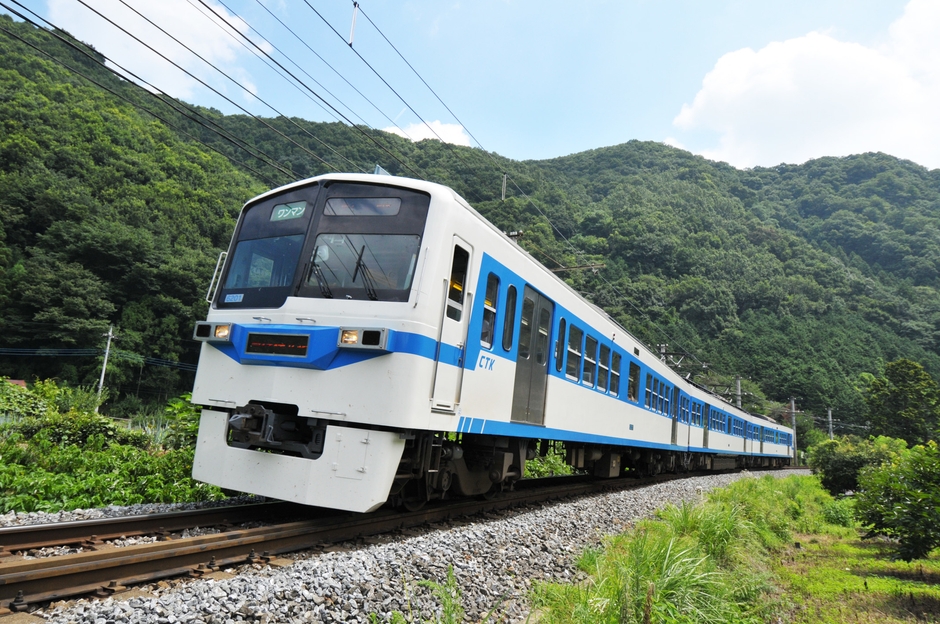 急行列車イメージ